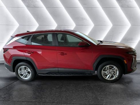 Used 2026 Hyundai Tucson SE AWD/4WD image 4