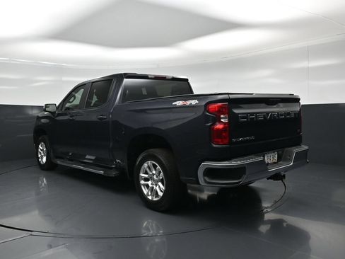 Used 2023 Chevrolet Silverado 1500 LT AWD/4WD image 7