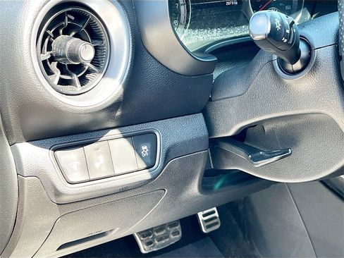 Used 2023 Kia Forte GT-Line w/ GT-Line Premium Package image 10