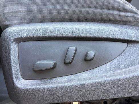 Used 2017 Chevrolet Silverado 1500 LT w/ All Star Edition AWD/4WD image 21