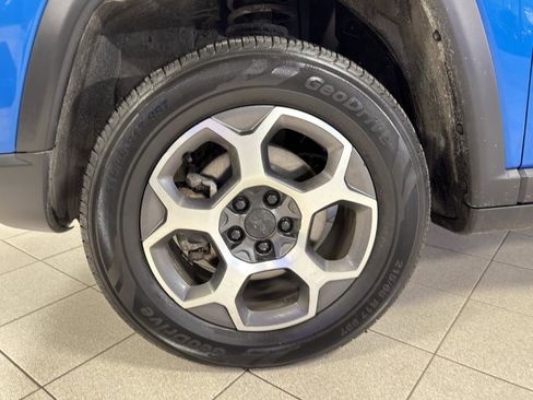 Used 2022 Jeep Compass Trailhawk w/ Trailhawk Elite Group image 79