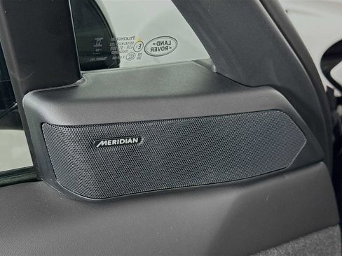 New 2025 Land Rover Range Rover Sport SE image 19