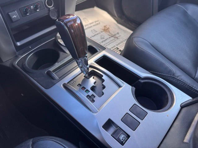 Used 2022 Toyota 4Runner Limited AWD/4WD image 18