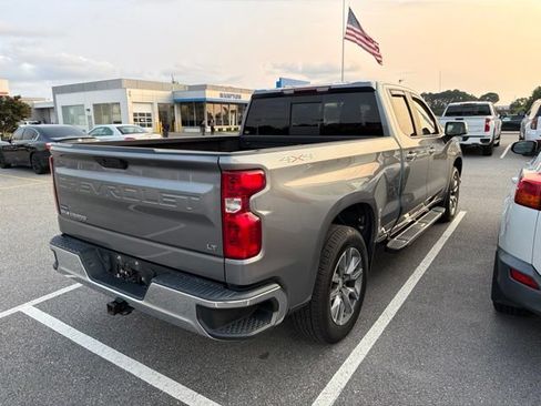 Used 2021 Chevrolet Silverado 1500 LT w/ Convenience Package II AWD/4WD image 5