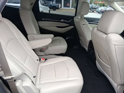Certified 2023 Buick Enclave Essence w/ Sport Touring Edition image 19