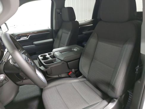 New 2026 GMC Sierra 1500 SLE w/ Preferred Package AWD/4WD image 14