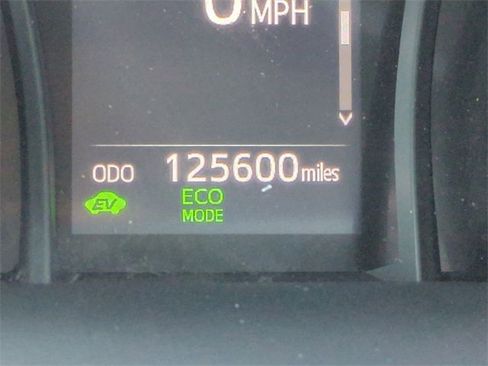 Used 2020 Toyota Camry SE image 24