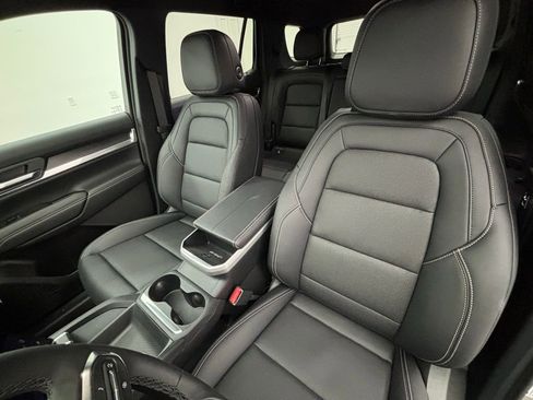 New 2026 GMC Terrain Elevation w/ Elevation Premium Package image 19