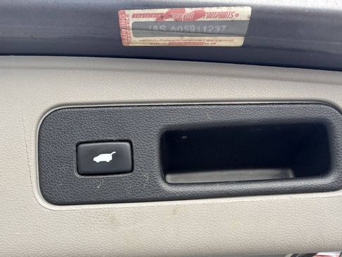 Used 2014 Honda Odyssey EX-L image 24