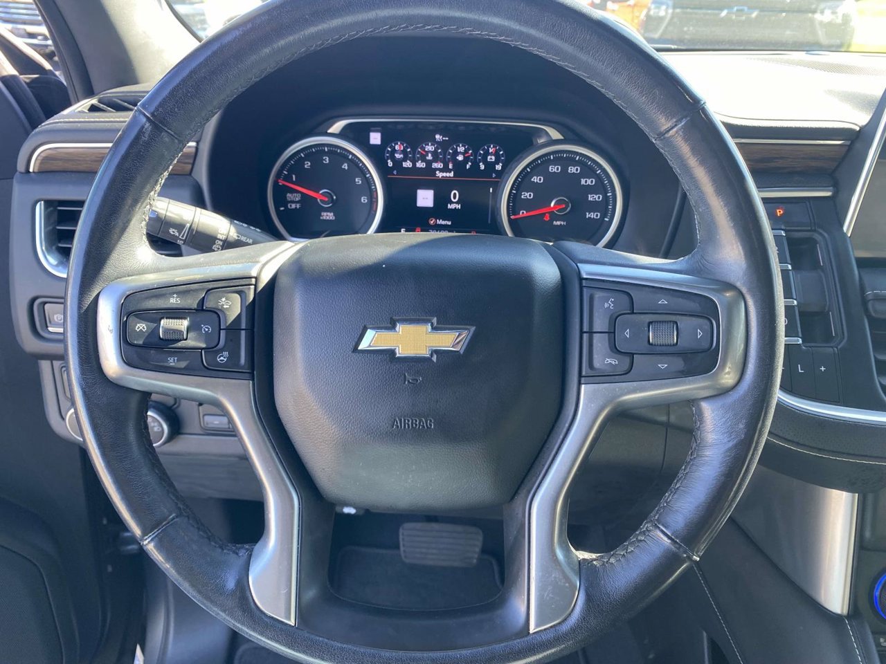 Used 2021 Chevrolet Tahoe Premier w/ Premium Package RWD image 33