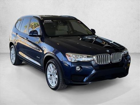 Used 2017 BMW X3 sDrive28i RWD image 5