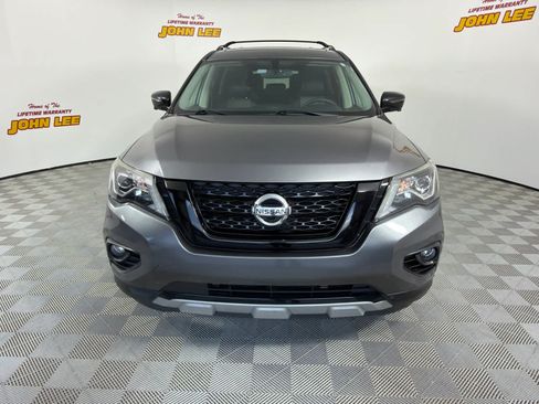 Used 2020 Nissan Pathfinder SL FWD image 9