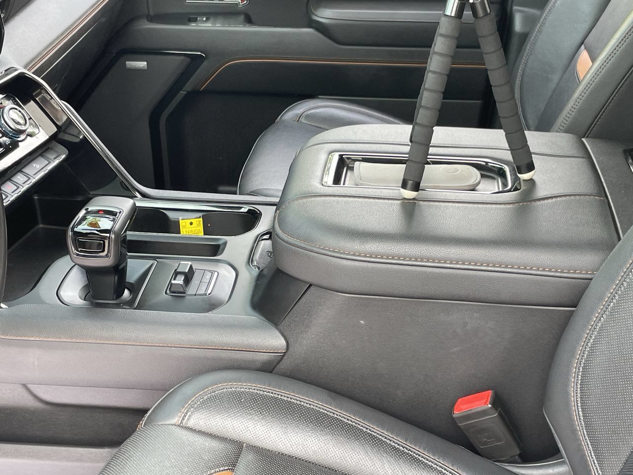 Used 2022 GMC Sierra 1500 AT4 w/ AT4 Preferred Package AWD/4WD image 21