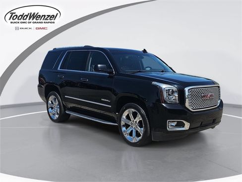 Used 2017 GMC Yukon Denali w/ Open Road Package AWD/4WD image 1