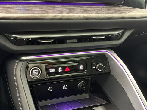 Used 2025 Audi Q5 Premium Plus w/ Premium Plus image 29