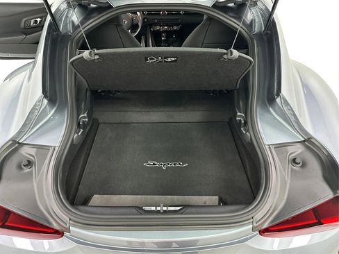 Used 2021 Toyota Supra Premium image 10