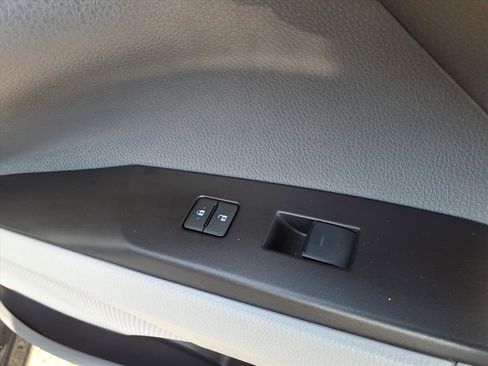 Certified 2023 Toyota Camry LE image 8