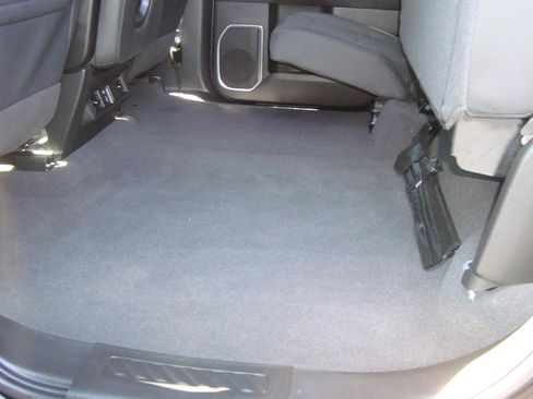 Used 2022 Chevrolet Silverado 1500 LT image 21