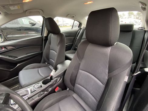 Used 2016 MAZDA MAZDA3 i Sport w/ Preferred Equipment Package image 23