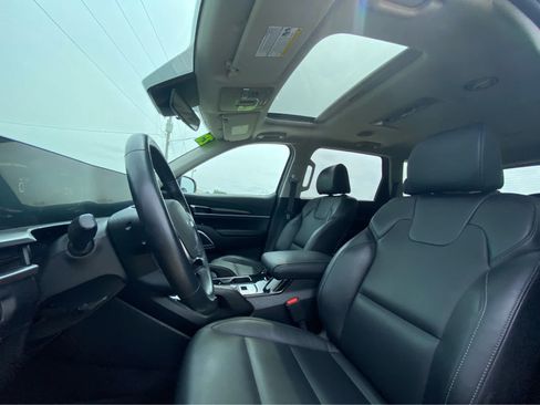 Used 2025 Kia Telluride S FWD image 22