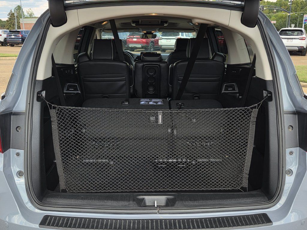 Certified 2025 Honda Odyssey Touring image 28