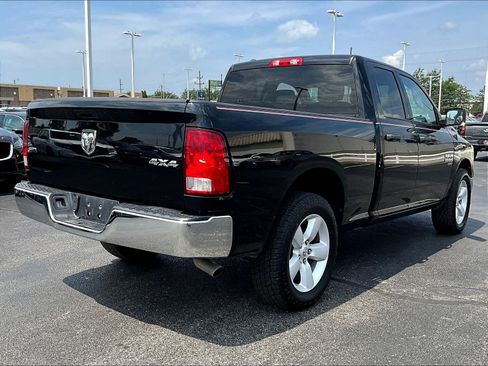 Used 2024 RAM 1500 Classic SLT AWD/4WD image 7