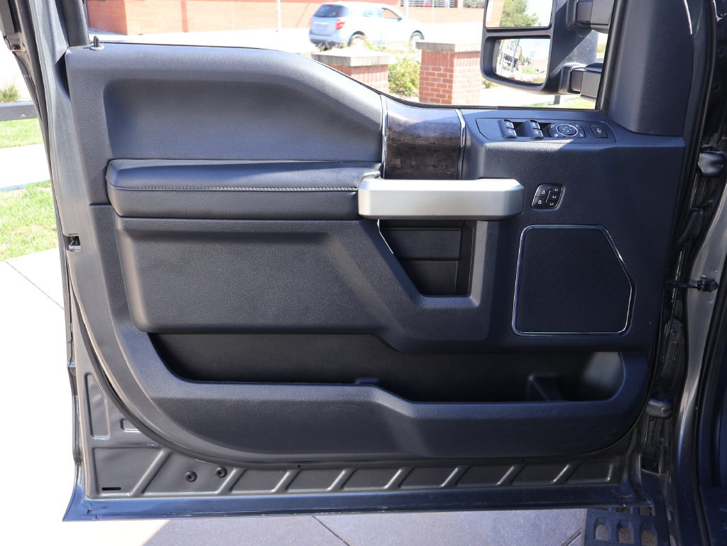Used 2022 Ford F250 Lariat w/ Tremor Off-Road Package AWD/4WD image 35