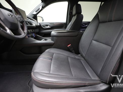 Used 2022 Chevrolet Tahoe RST w/ Luxury Package RWD image 10