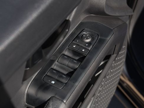 New 2025 Toyota Tacoma SR5 image 28