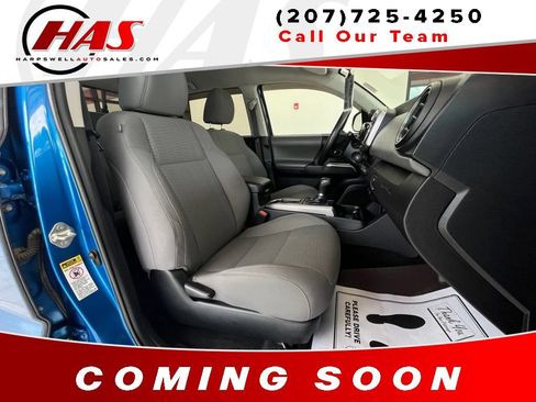 Used 2017 Toyota Tacoma SR5 w/ Tow Package AWD/4WD image 10