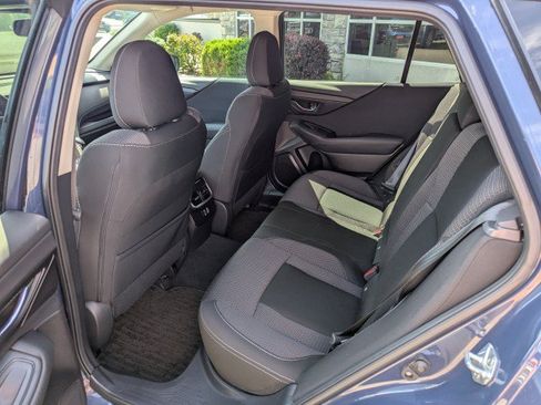 Used 2023 Subaru Outback Premium AWD/4WD image 23
