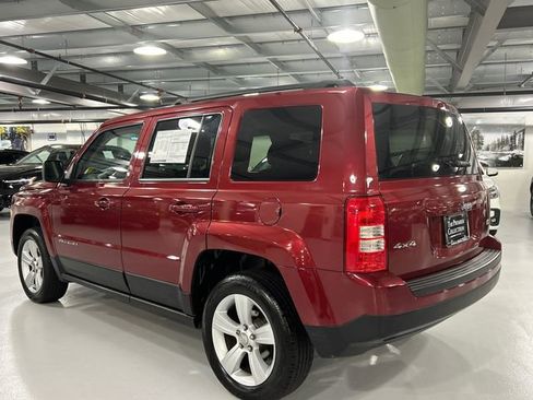 Used 2014 Jeep Patriot Latitude w/ Sun/Sound Group image 4