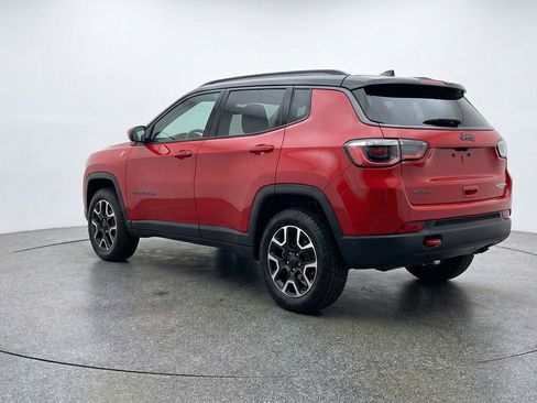 Used 2025 Jeep Compass Trailhawk AWD/4WD image 6