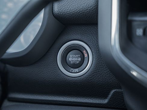 Used 2023 RAM 2500 Laramie image 40