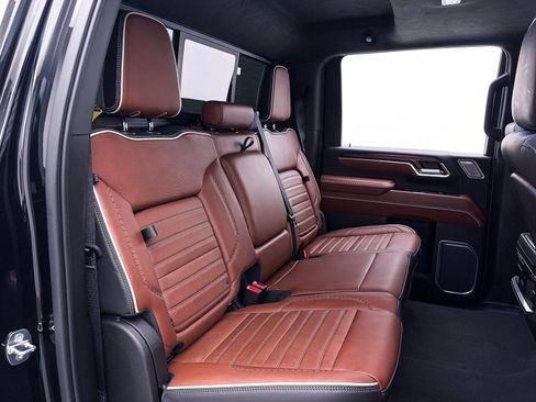 Used 2024 GMC Sierra 3500 Denali Ultimate image 56