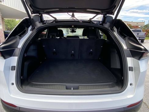 Used 2025 Jeep Wagoneer S Limited AWD/4WD image 6