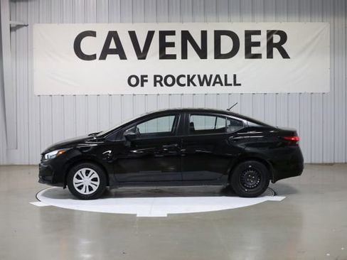 Certified 2025 Nissan Versa S w/ Trunk Package image 4