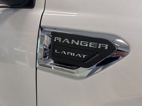 Used 2019 Ford Ranger Lariat w/ Equipment Group 501A Mid image 11