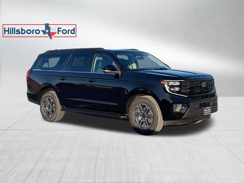 New 2026 Ford Expedition Max Active image 4
