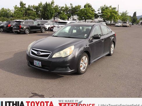 Used 2010 Subaru Legacy 2.5i AWD/4WD image 1
