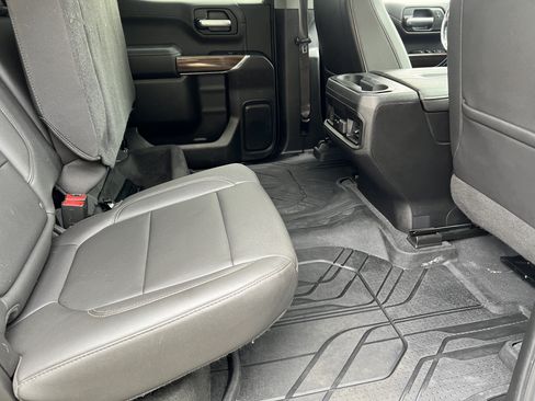 Used 2019 Chevrolet Silverado 1500 LT Trail Boss AWD/4WD image 19