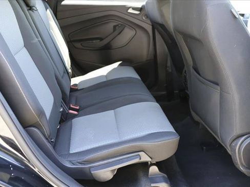 Used 2017 Ford Escape SE w/ Equipment Group 201A AWD/4WD image 25