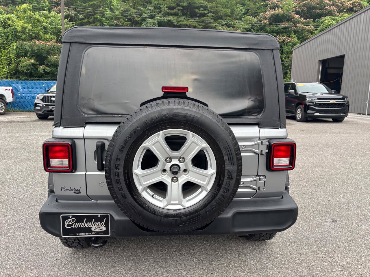 Used 2020 Jeep Wrangler Unlimited Sport S AWD/4WD image 3