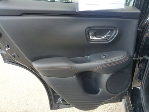 Used 2024 Nissan Altima 2.5 SV FWD image 14