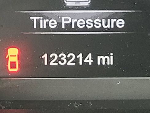 Used 2020 Jeep Gladiator Sport w/ Quick Order Package 24S image 28