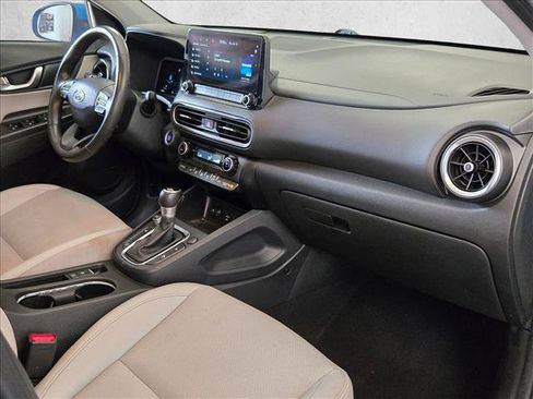 Used 2022 Hyundai Kona Limited FWD image 23