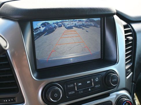 Used 2016 Chevrolet Tahoe LT image 11