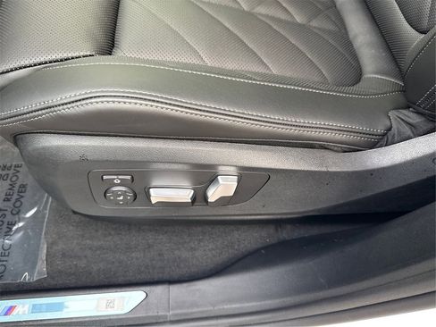 New 2026 BMW X5 xDrive50e w/ M Sport Package image 25