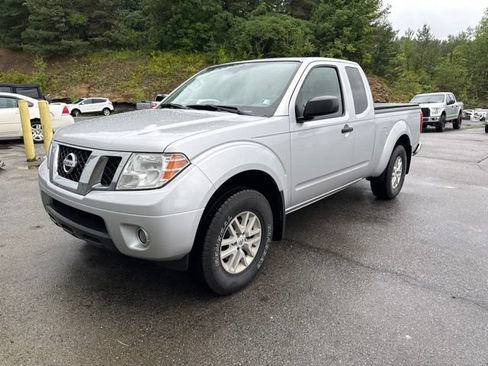 Used 2019 Nissan Frontier SV w/ Value Truck Package AWD/4WD image 3