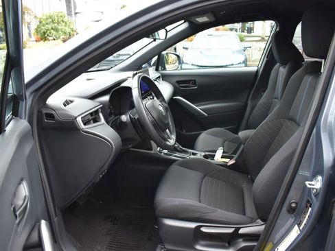 Used 2024 Toyota Corolla Cross AWD Hybrid image 10